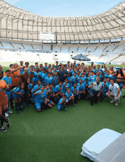 Projeto Esporte Vida Sem Fronteira - Escolinha de Futebol